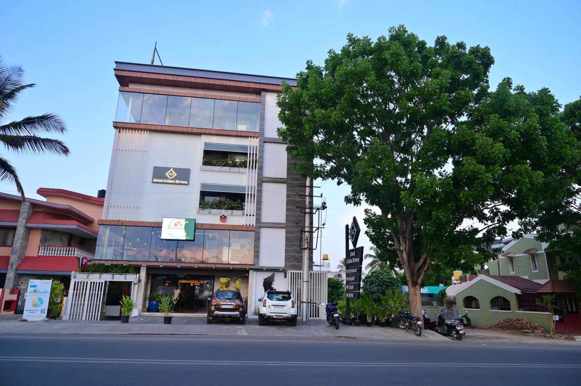 Hotel Golden Riviera 迈索尔 外观 照片