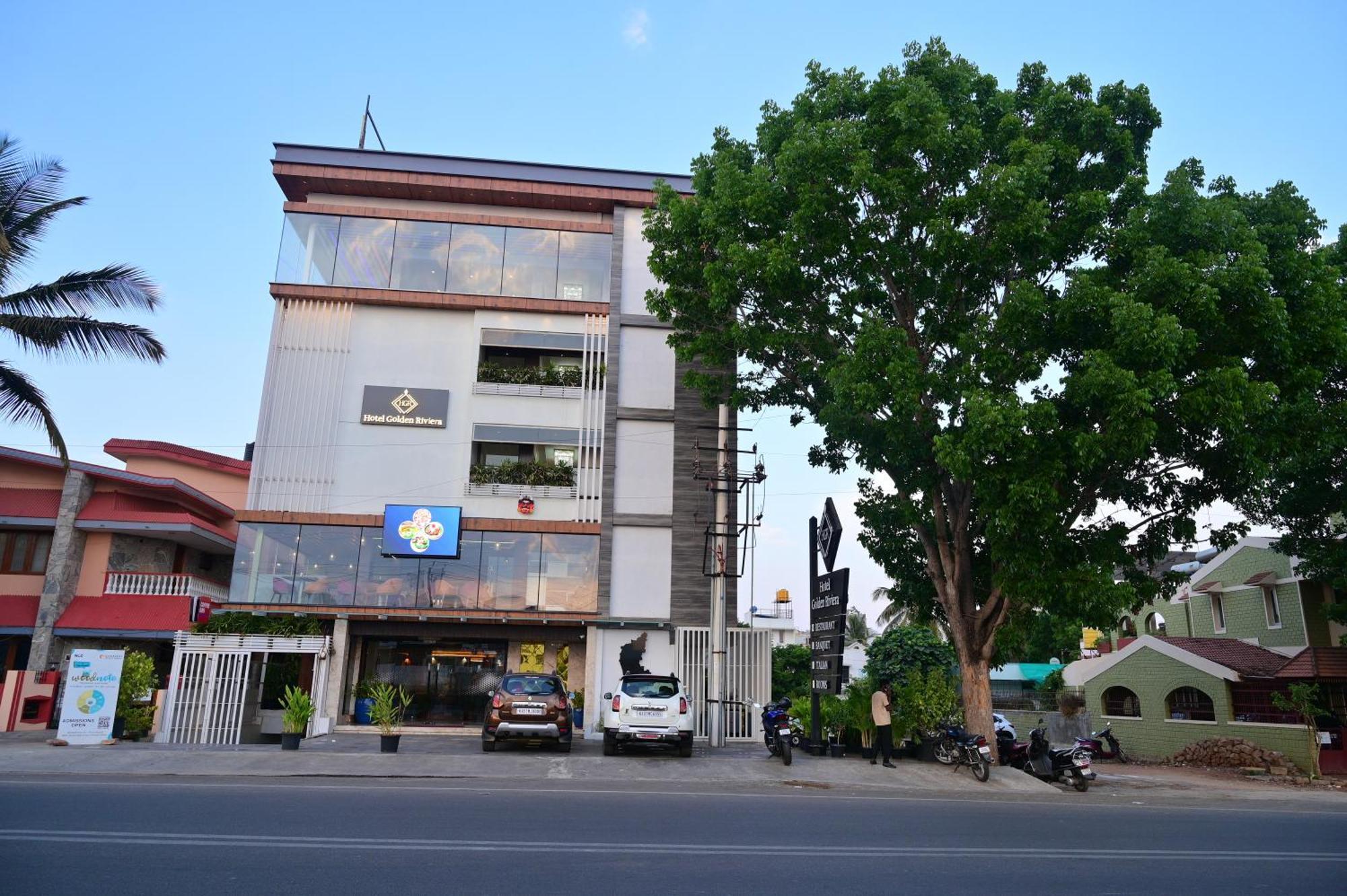 Hotel Golden Riviera 迈索尔 外观 照片