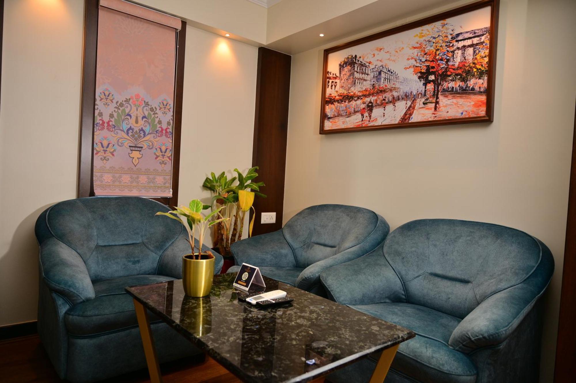 Hotel Golden Riviera 迈索尔 客房 照片